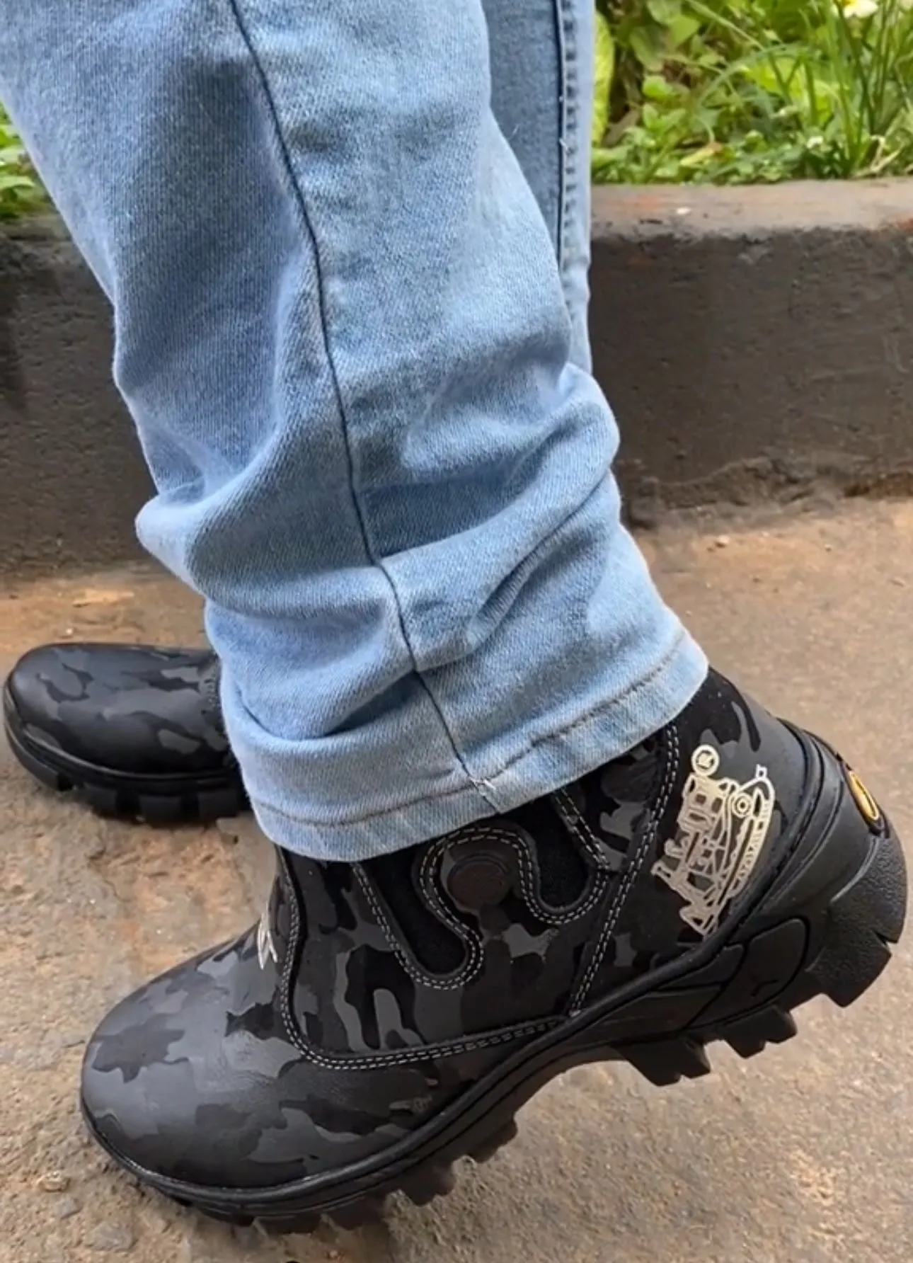 Black Steel Toe Camouflage Adventure Boots