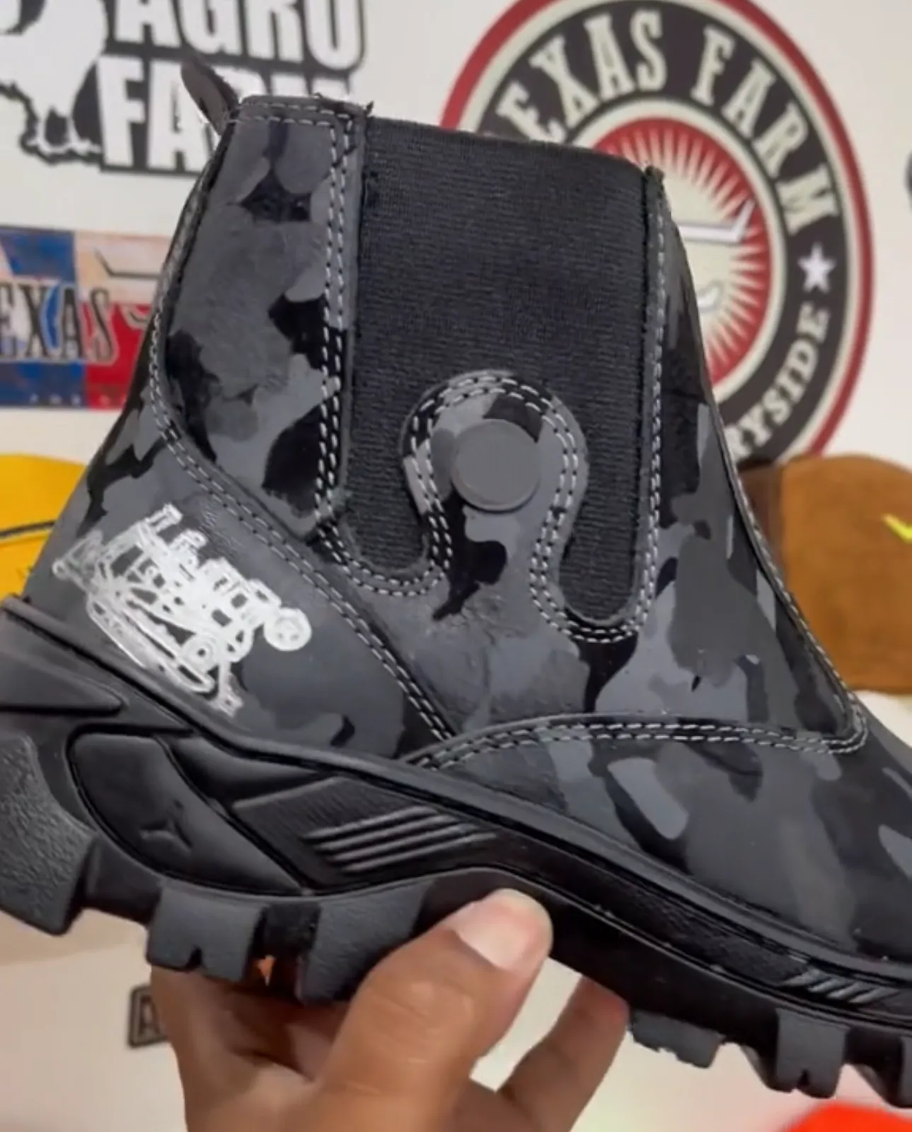 Black Steel Toe Camouflage Adventure Boots