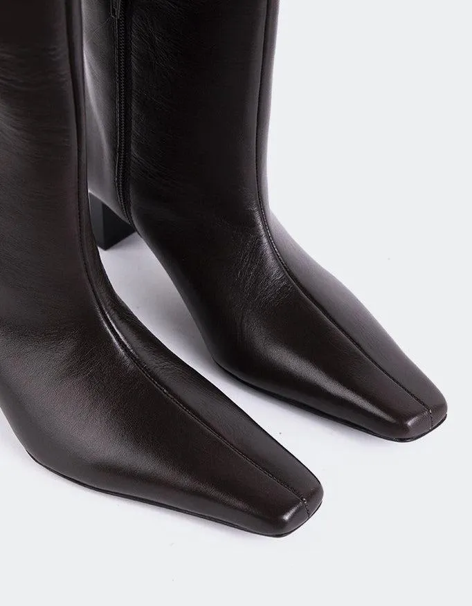 Blanzy Brown Leather