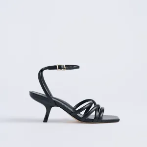 Clara Angled Heel | Black