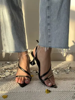 Gleaming Heels - Black