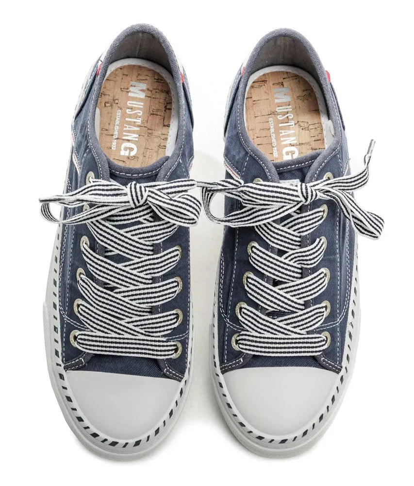 Mustang Womens Fashion Trainers - Jeans Blue