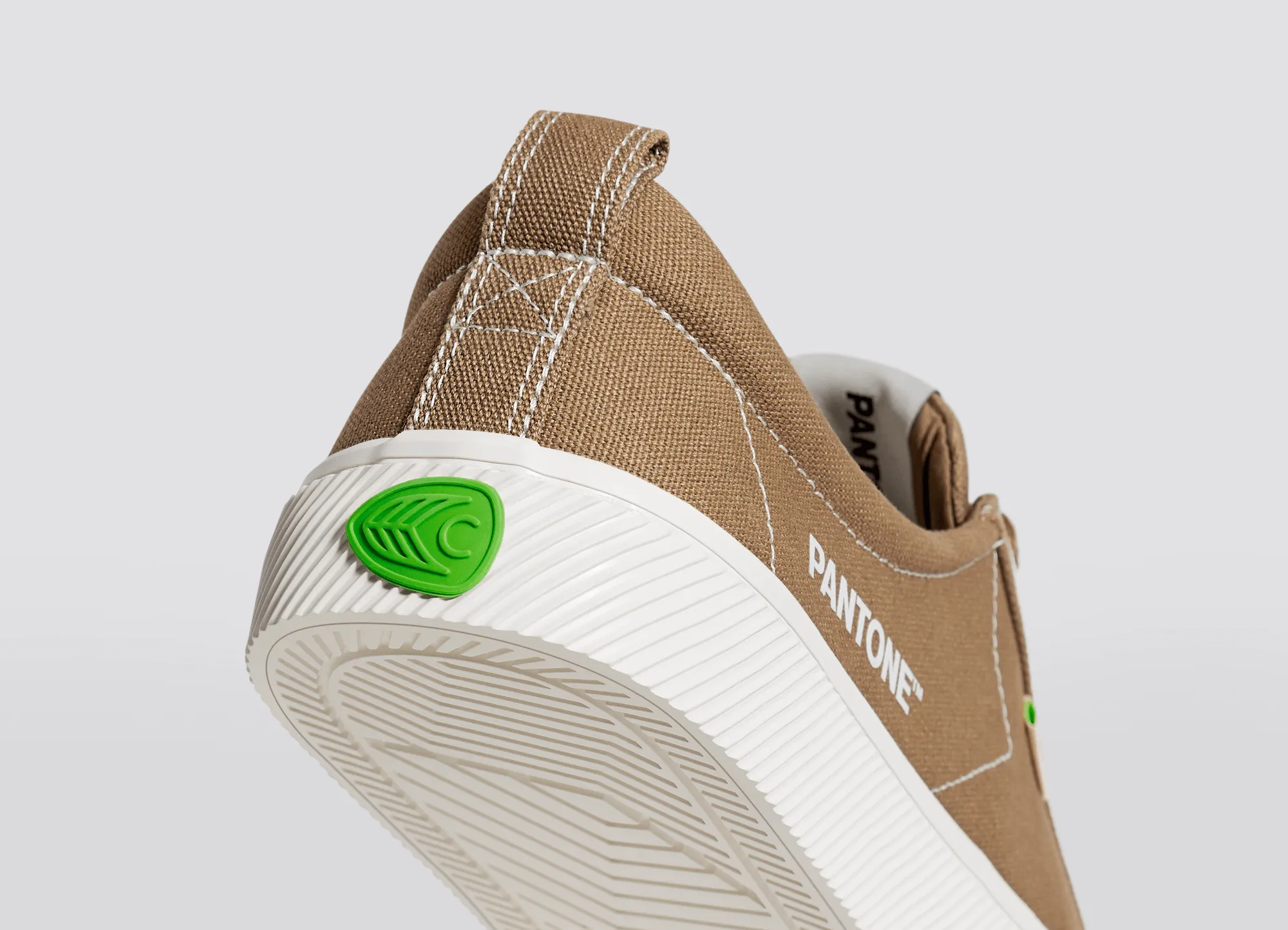 OCA Low Pantone Lion Canvas Contrast Thread Sneaker Women