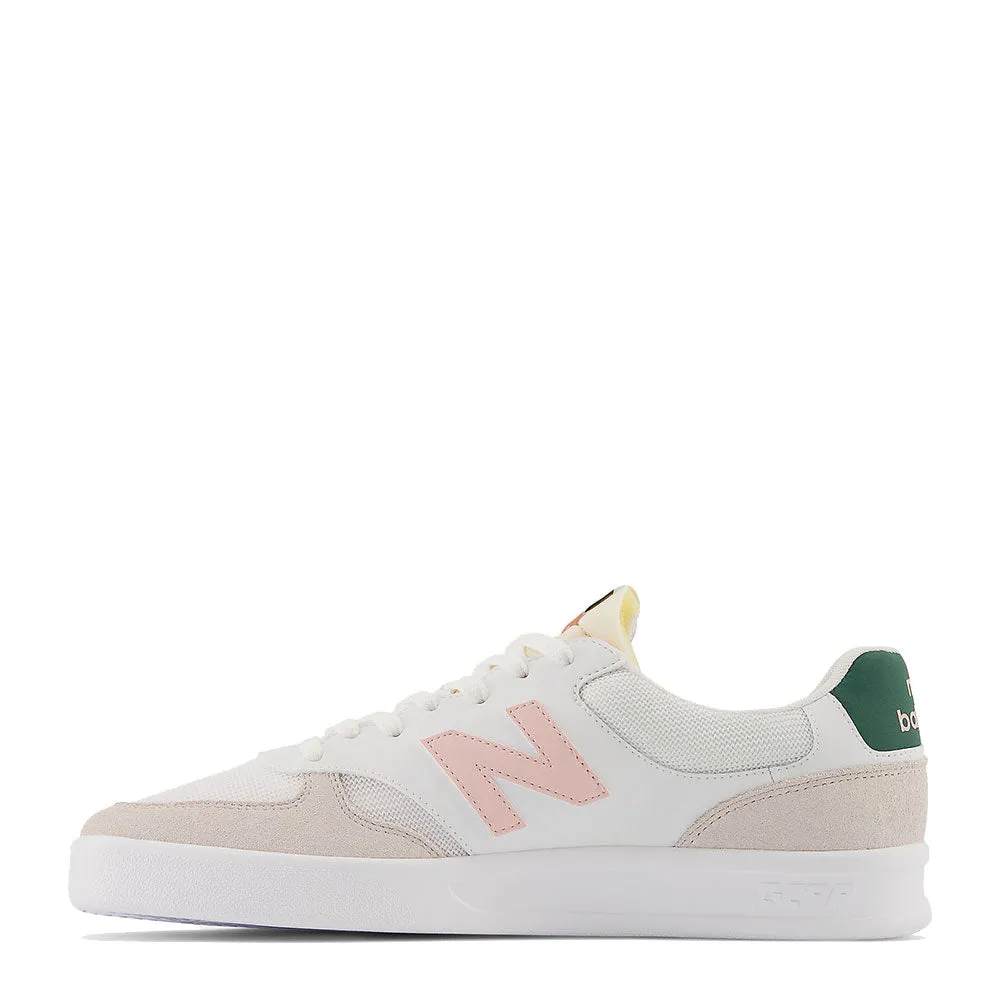 Scarpe Donna NEW BALANCE Sneakers 300 Court in Pelle e Mesh colore White Pink e Green