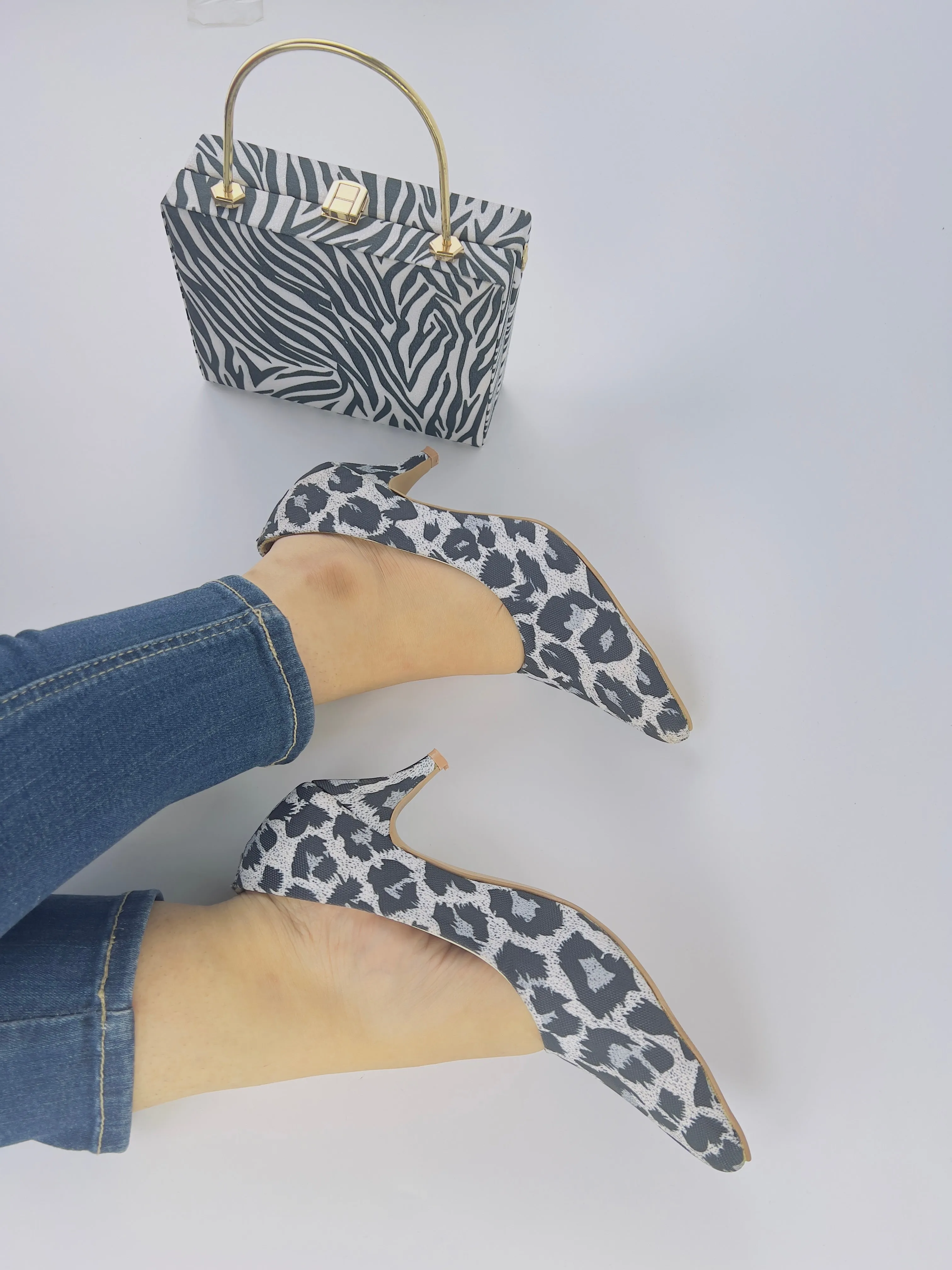 Sissy Leopard Print Black-White Pumps Heels