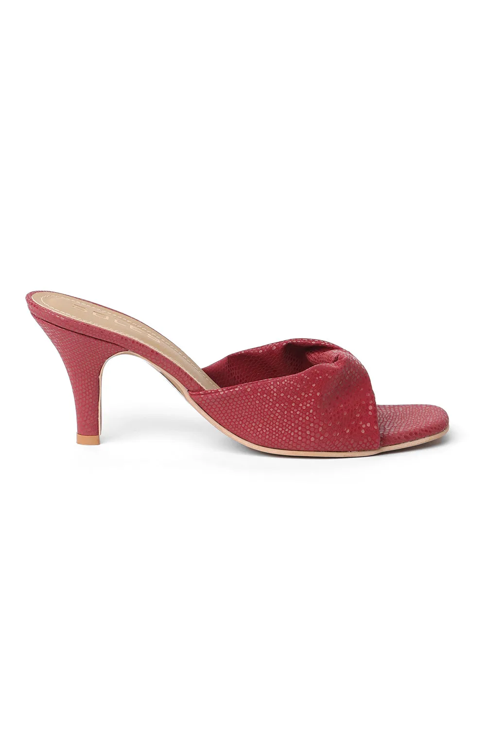 SOLES Twisted Pencil Heels