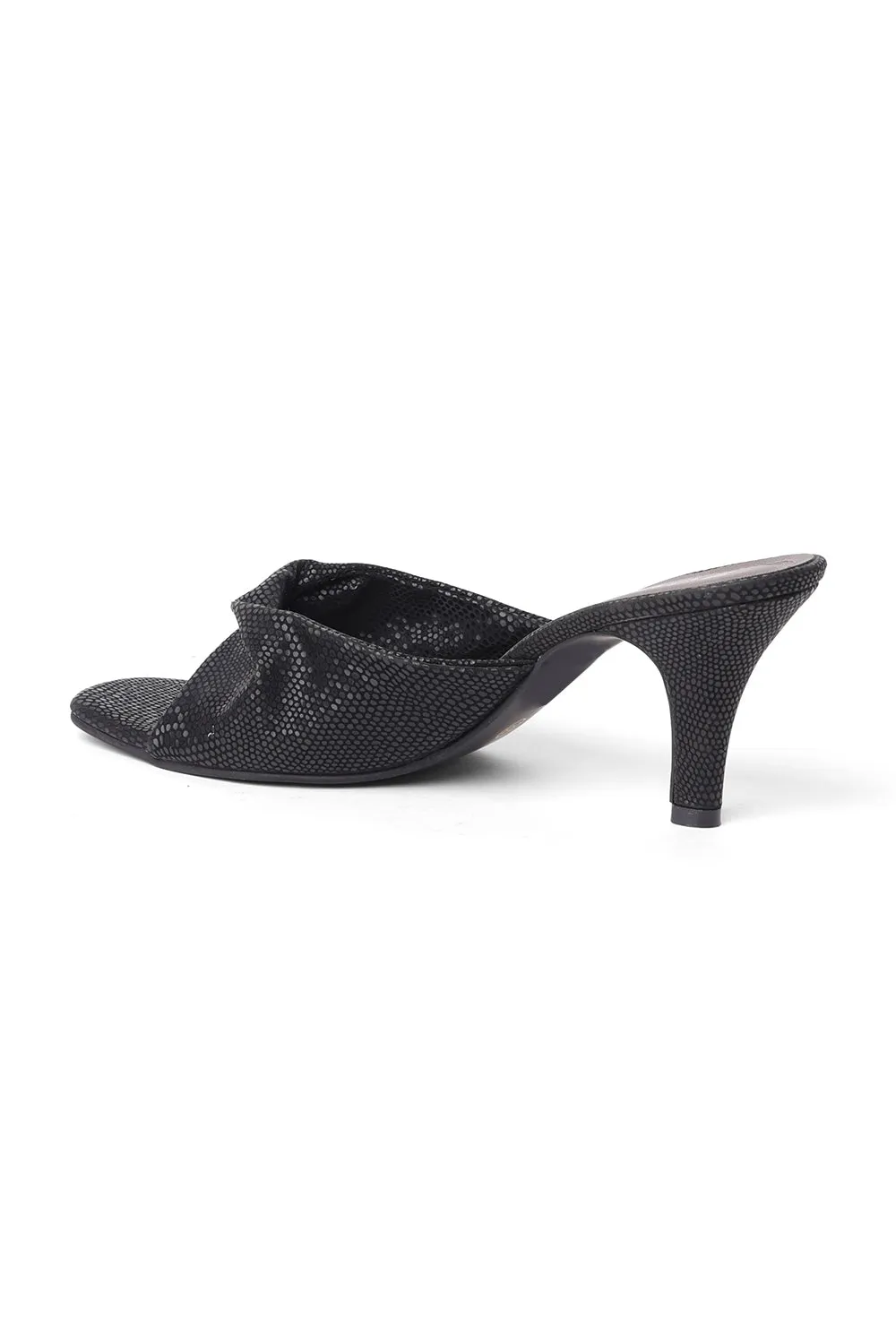 SOLES Twisted Pencil Heels