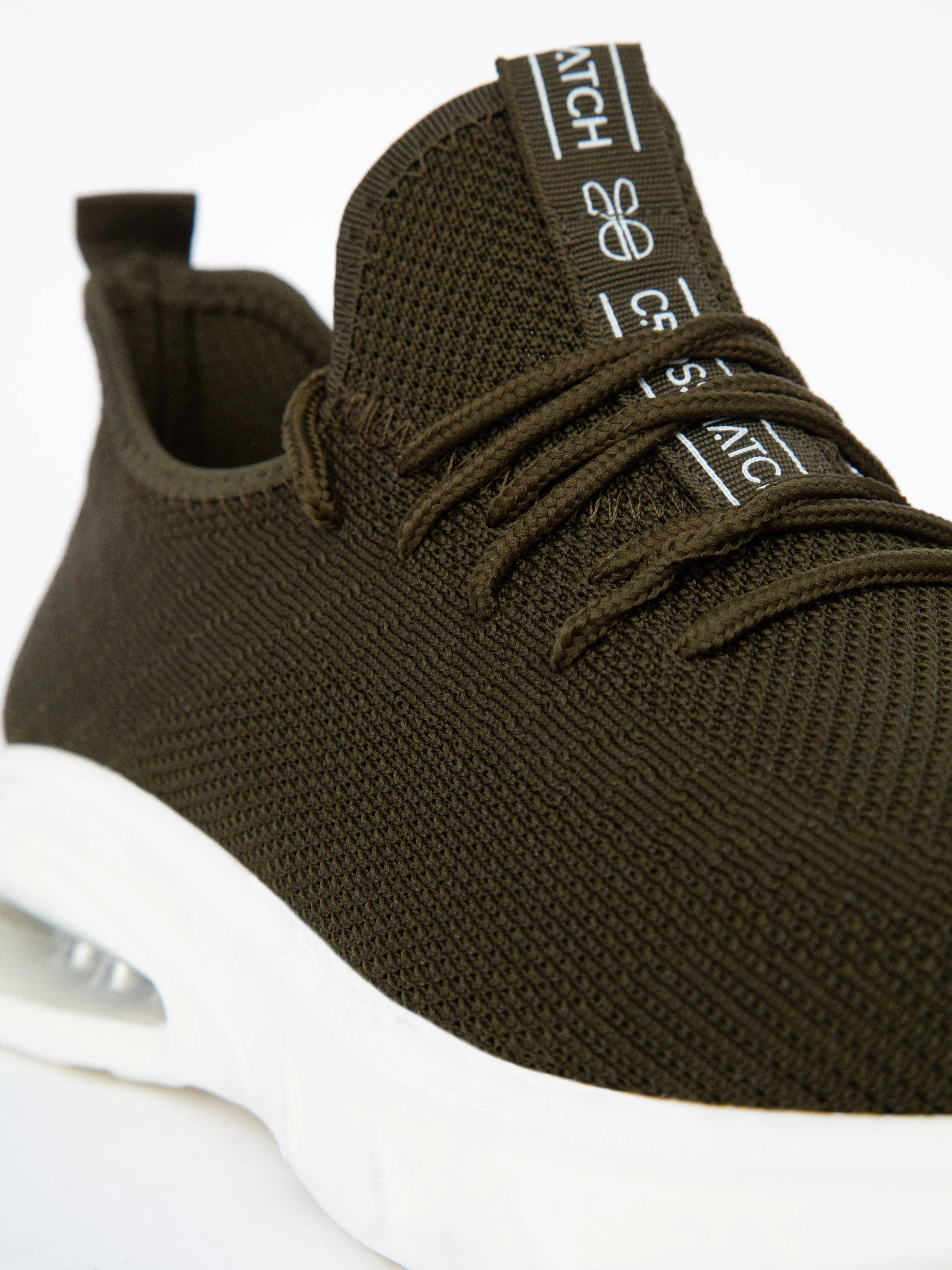 Trevel Trainers Olive