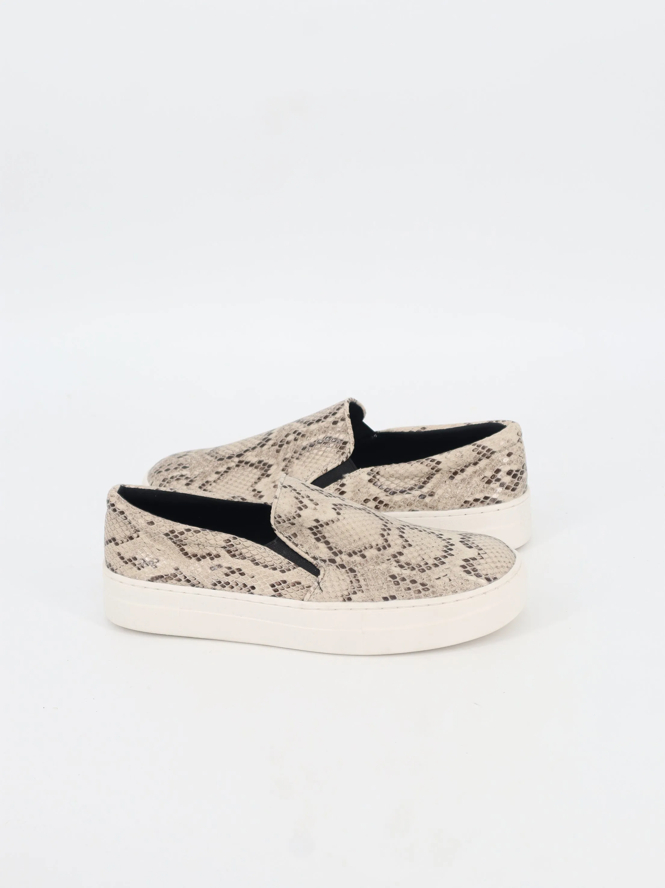 Women's Printed Slip On Shoes,Light Beige